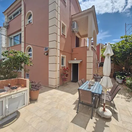 Endless Blue Seaside *