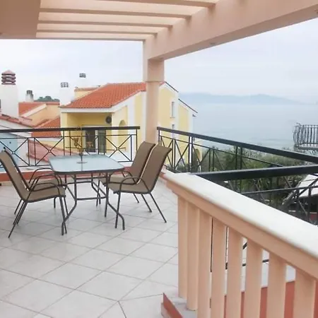 Endless Blue Seaside Villa *