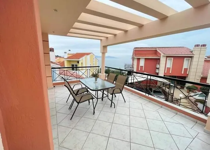 Endless Blue Seaside PalaiónTsiflíkion