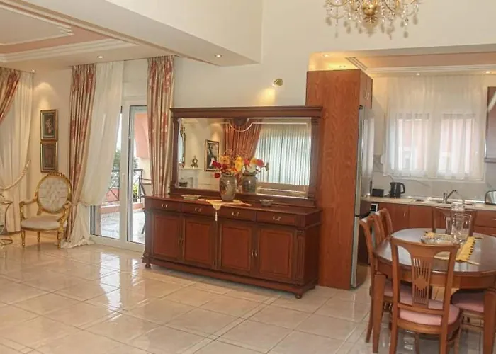 Endless Blue Seaside *