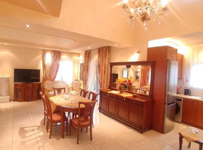 Endless Blue Seaside * PalaiónTsiflíkion